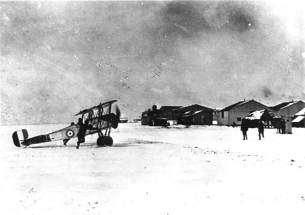 Bristol Scout D taxying in snow