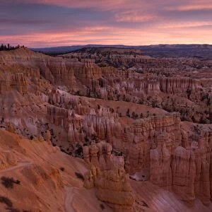 Bryce Canyon: Dawn view from Sunset Point