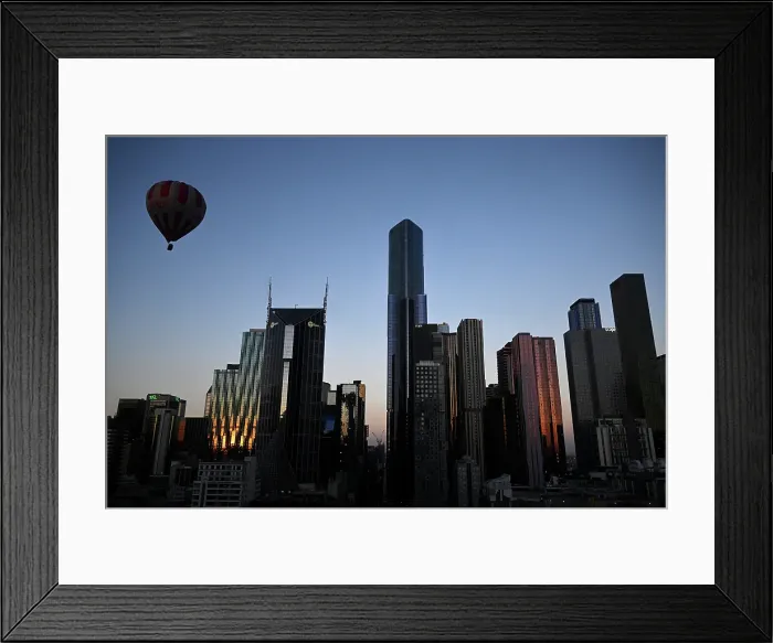 Framed Print : BALLOONING STOCK