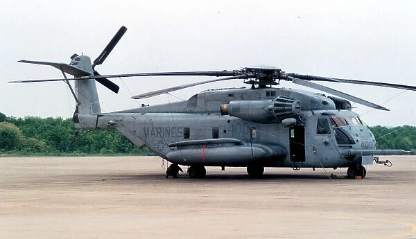 Sikorsky CH-53E Super Stallion 405
