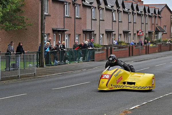 John Saunders & Robert Lunt (Shelbourne Honda) 2014 Sidecar TT