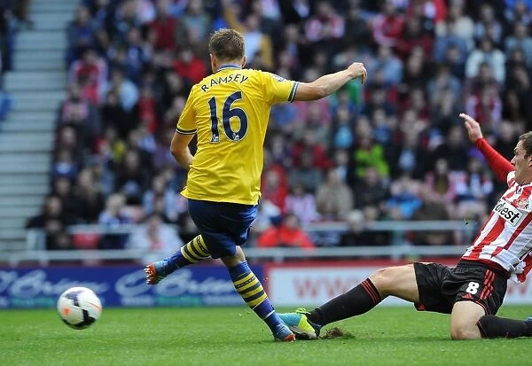 Aaron Ramsey Scores Against Craig Gardner: Sunderland vs. Arsenal, Premier League 2013-14