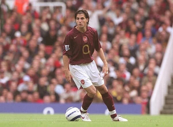 Cesc Fabregas Leads Arsenal to FA Premier League Victory over Manchester City, 2005