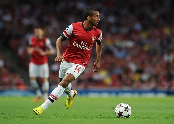 Theo Walcott in Action: Arsenal vs. Fenerbahce, UEFA Champions League Play-offs (2013)