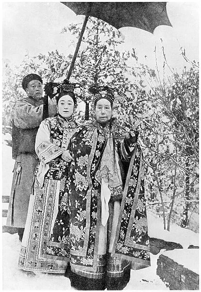 Tz u Hsi (1835-1908) Empress Dowager of China, c. 1903 (b  /  w photo)