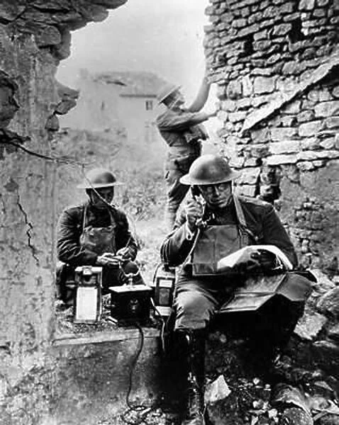 United States Army Signal Corps using captured German telephone equipment, World War 1