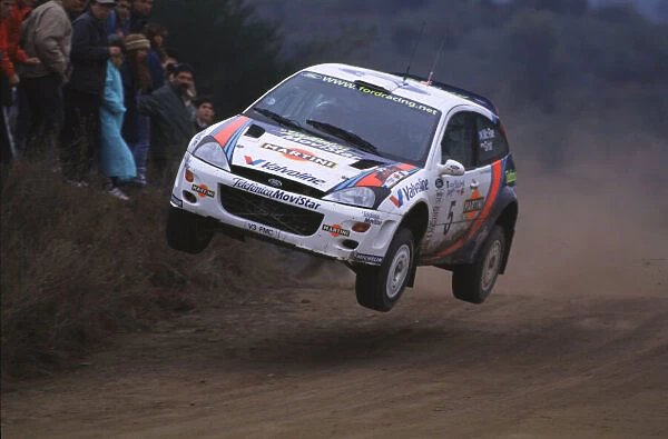 FIA World Rally-Colin McRae and Nicky Grist jumping in the Ford