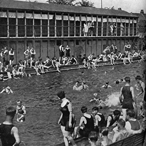Bathers at the Open Air Baths in Chiswick