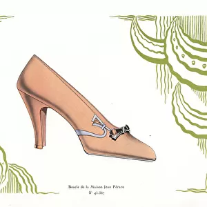 Womans shoe design in salmon pink leather with buckle, 1930