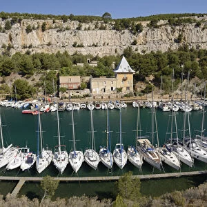 Harbour in Cassis, Provence Alpes Cote d Azur, Provence, France, Europe