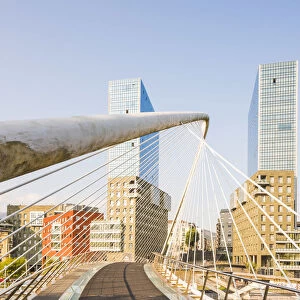 Spain, Basque Country, Bilbao. Zubizuri bridge (White Bridge) across the Nervion River