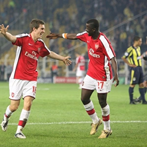 Aaron Ramsey celebrates scoring Arsenals 5th goal