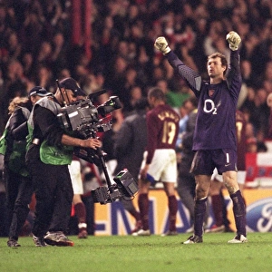 Arsenal goalkeeper Jens Lehmann celebrates at the final whistle