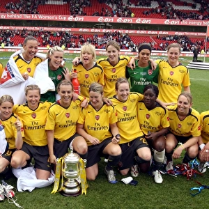 Arsenal Ladies Triumph: FA Cup Victory over Charlton Athletic (2007)