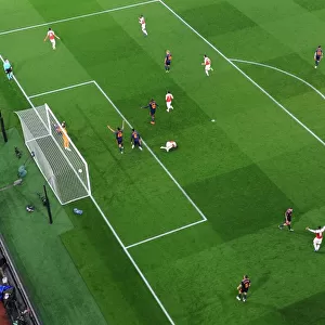 Arsenal's Aubameyang Scores in Europa League Semi-Final First Leg Against Valencia
