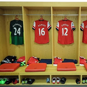Arsenal's Dominant Victory: 6-1 Southampton - Emirates Stadium, Barclays Premier League