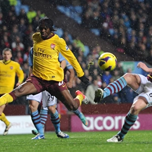 Gervinho (Arsenal) Ciaran Clark (Villa). Aston Villa 0: 0 Arsenal. Barclays Premier League