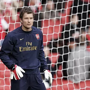 Jens Lehmann Focuses Before Arsenal's 3:0 FA Cup Victory over Newcastle United