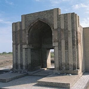 Turkmenistan, Kunya Urgench, portal at Tash-Kala caravanserai