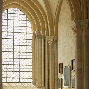 Basilica of Saint Madeleine, Vezelay, 1120-1150 (photography)