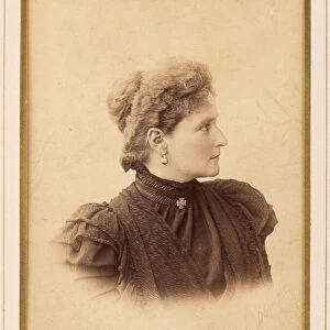 L imperatrice Alexandra Fedorovna (Alix de Hesse Darmstadt) (1872-1918) - Empress Alexandra Fyodorovna, by Levitsky, Sergei Lvovich (1819-1898). Albumin Photo, 1890s. Private Collection