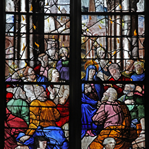 Window w5 depicting Pentecost (stained glass)