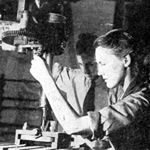 Woman armaments worker, World War II, 1940
