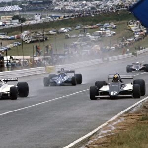 1981 South African Grand Prix. : Nelson Piquet, 2nd position, leads Derek Daly, 11th position and Desire