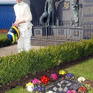 British Formula Three Championship: Bruno Senna visits the Ayrton Senna, Juan Manuel Fangio monument at the Donington Grand Prix Collection