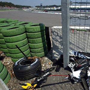 Formula One World Championship: Mostly McLaren debris from the MP4 / 17D of Kimi Raikkonen after the first corner crash