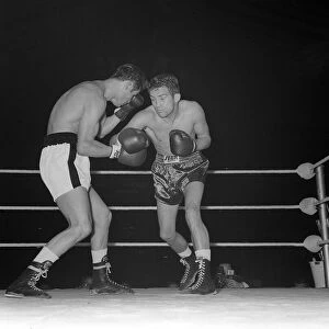 Howard Winstone v Lalo Guerrera. Boxing at Wembley Jun 1965